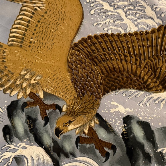 Japanese Silk Kimono with Eagle Design - Picture 5 of 8